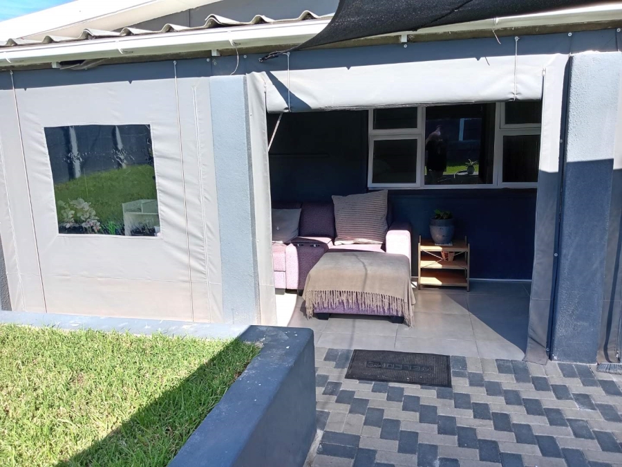 3 Bedroom Property for Sale in Avondale Western Cape